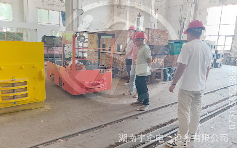 客戶來(lái)訪 2.jpg